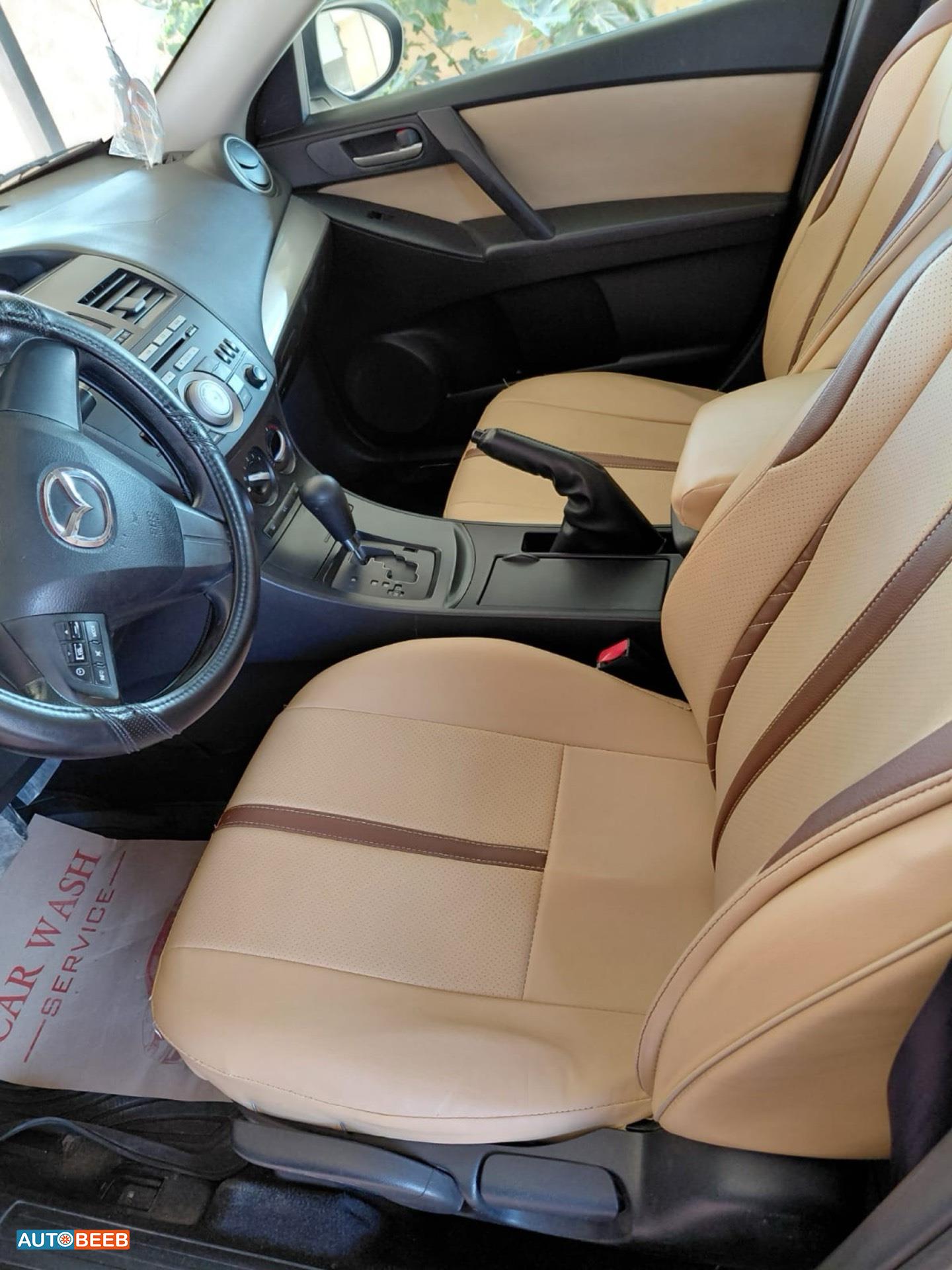Mazda 3 2012