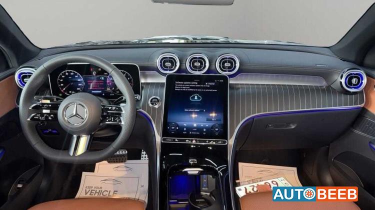 Mercedes Benz GLC200 2026