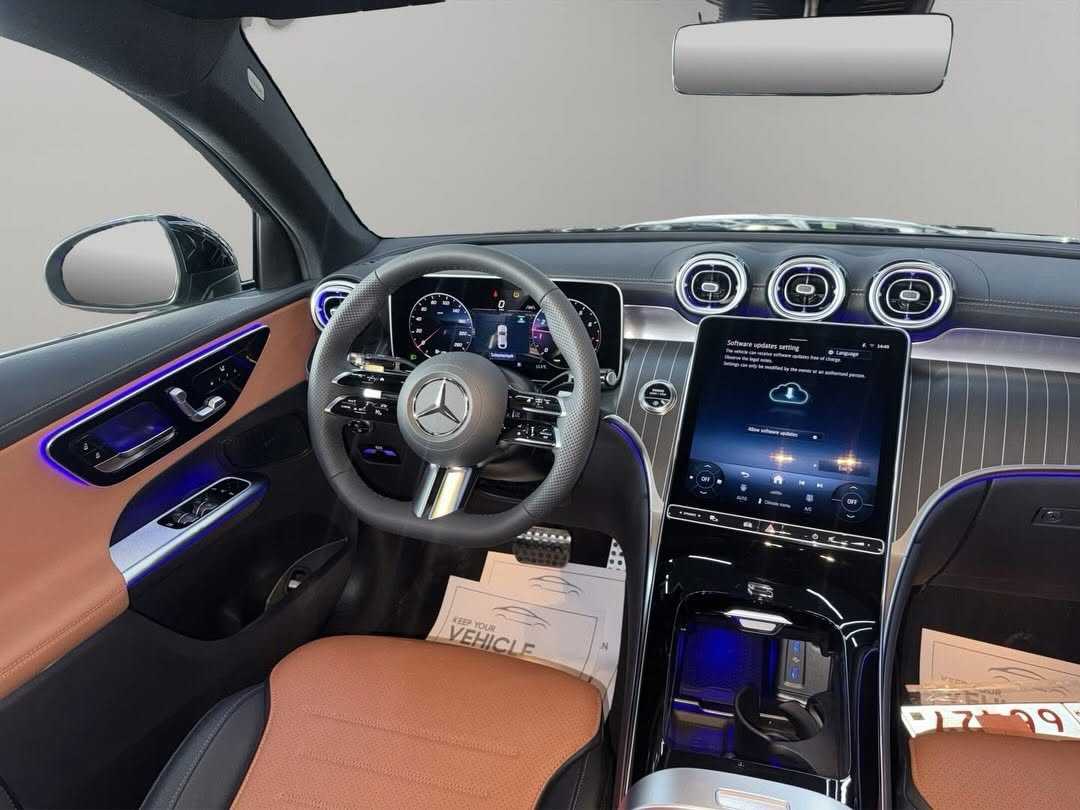 Mercedes Benz GLC200 2026