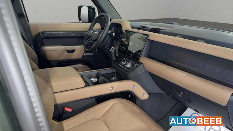 Land Rover Defender 2026