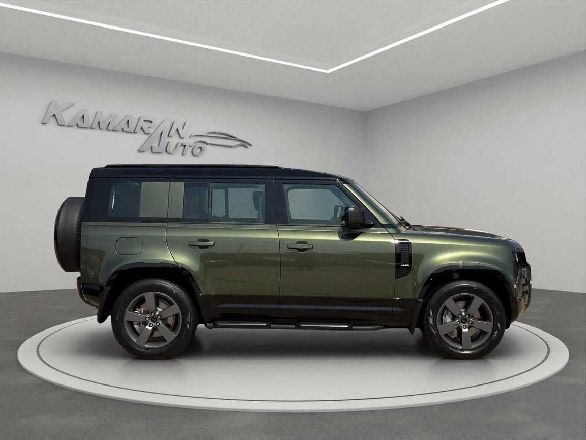 Land Rover Defender 2026