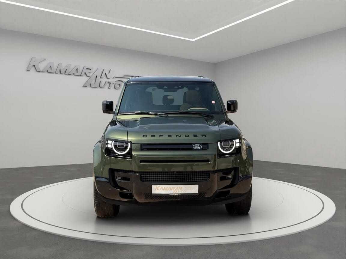 Land Rover Defender 2026