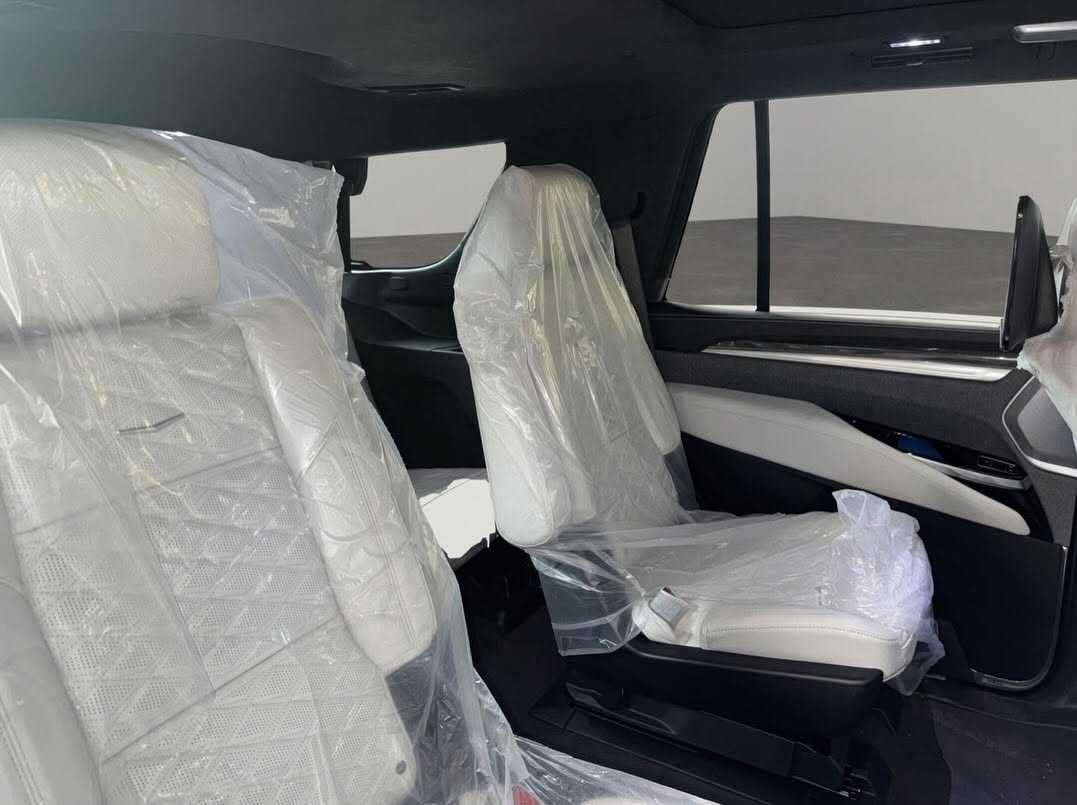 Cadillac Escalade 2025