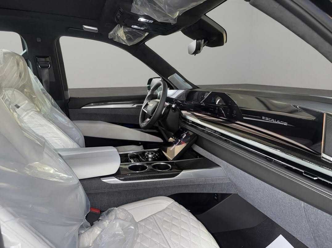 Cadillac Escalade 2025