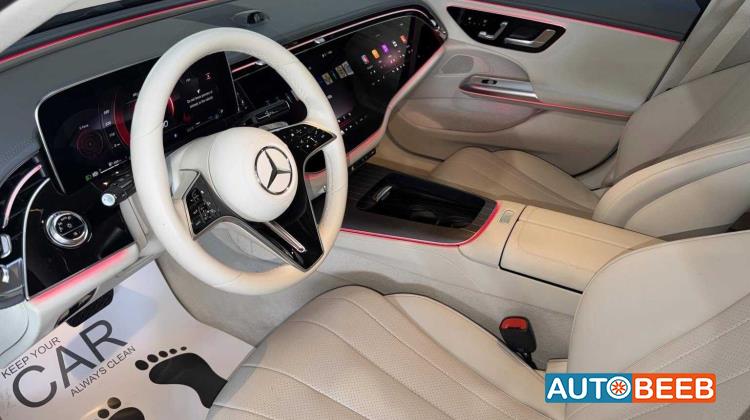 Mercedes Benz E200 2025