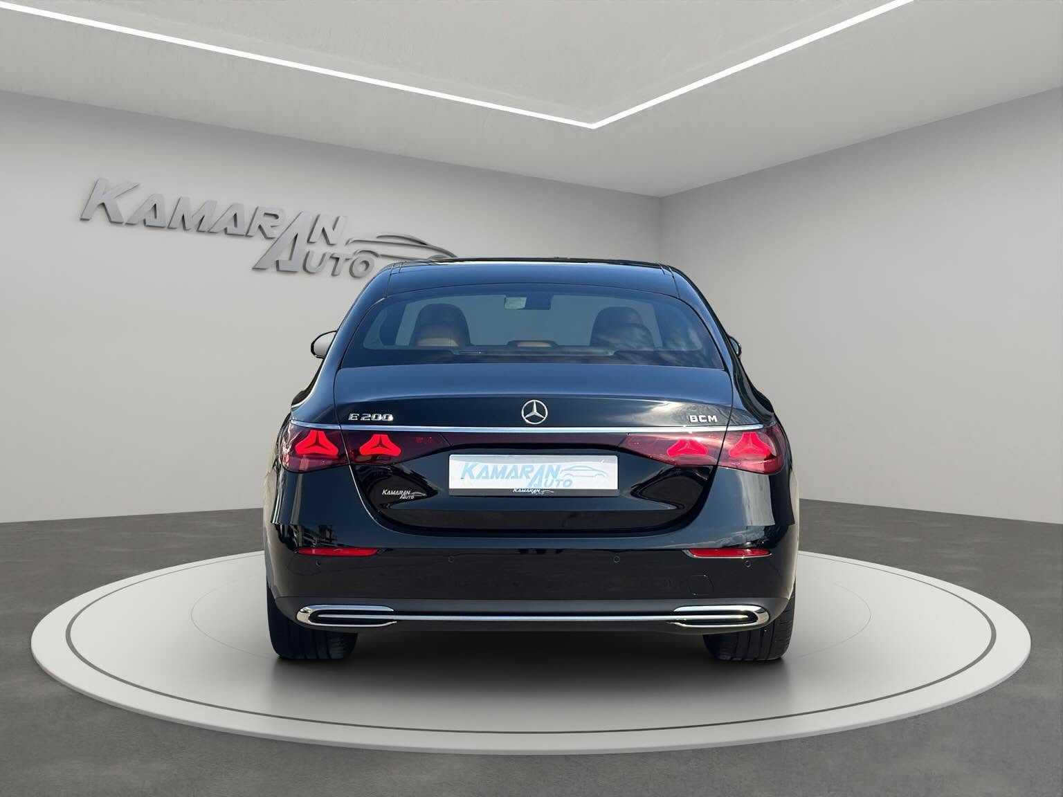 Mercedes Benz E200 2025