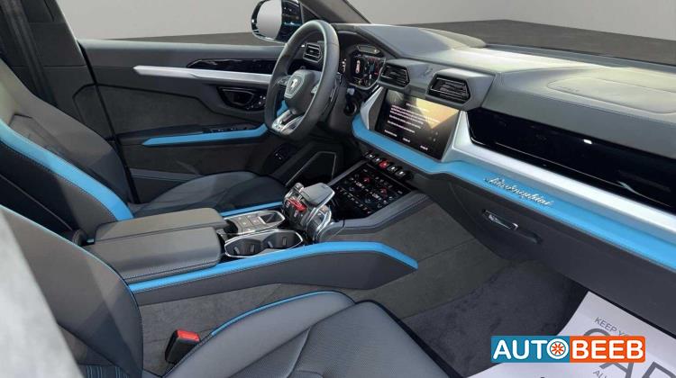 Lamborghini Urus 2026