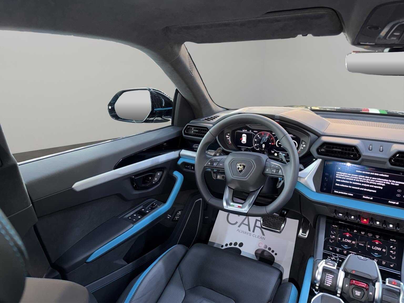 Lamborghini Urus 2026