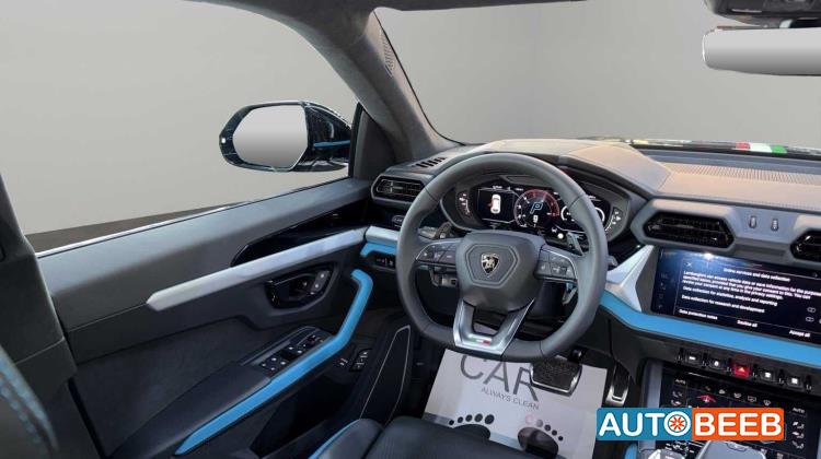 Lamborghini Urus 2026