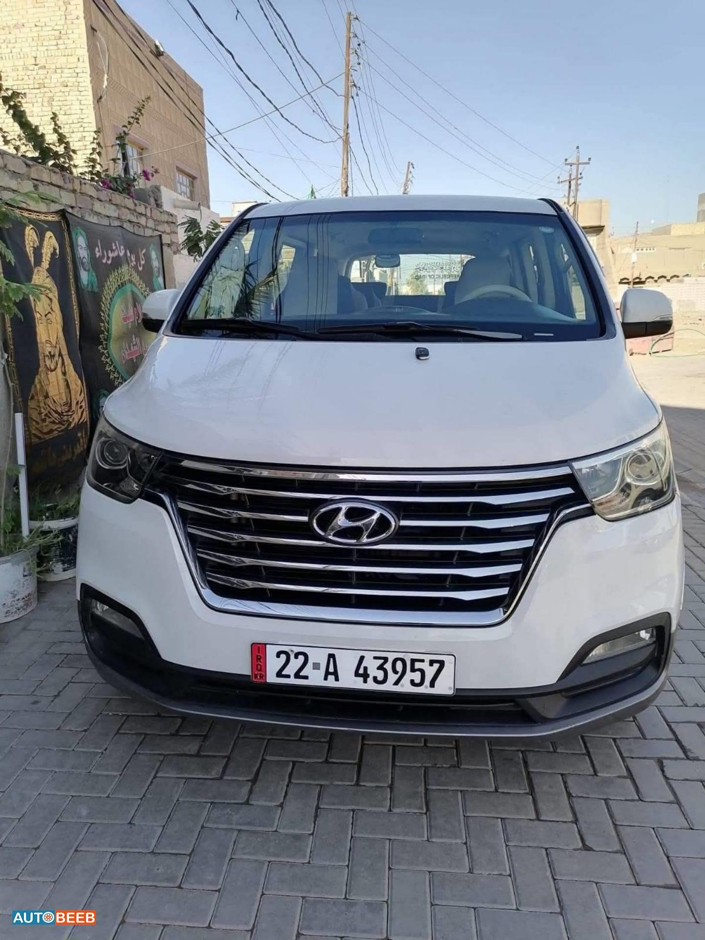 Hyundai  2019
