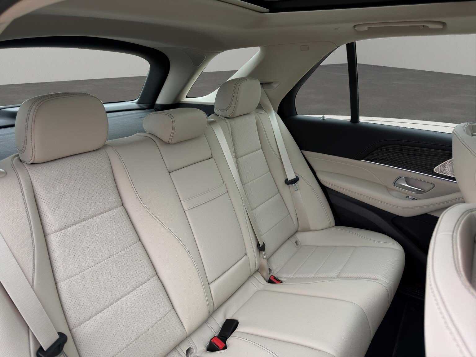 Mercedes Benz GLE450 2025