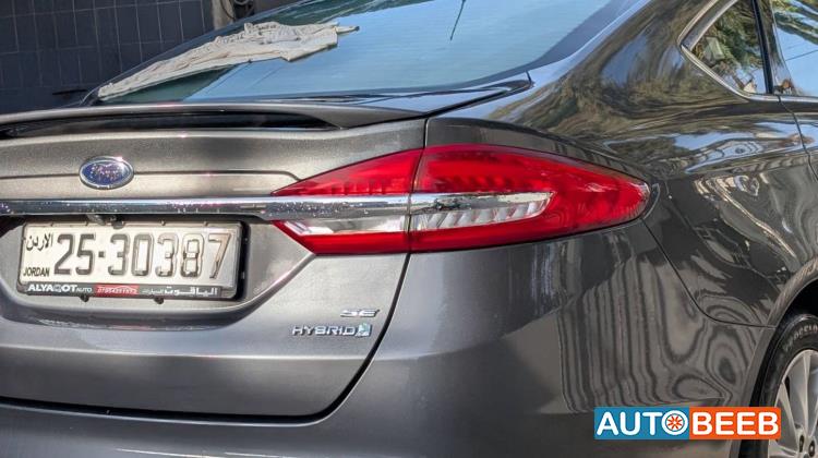Ford Fusion 2017