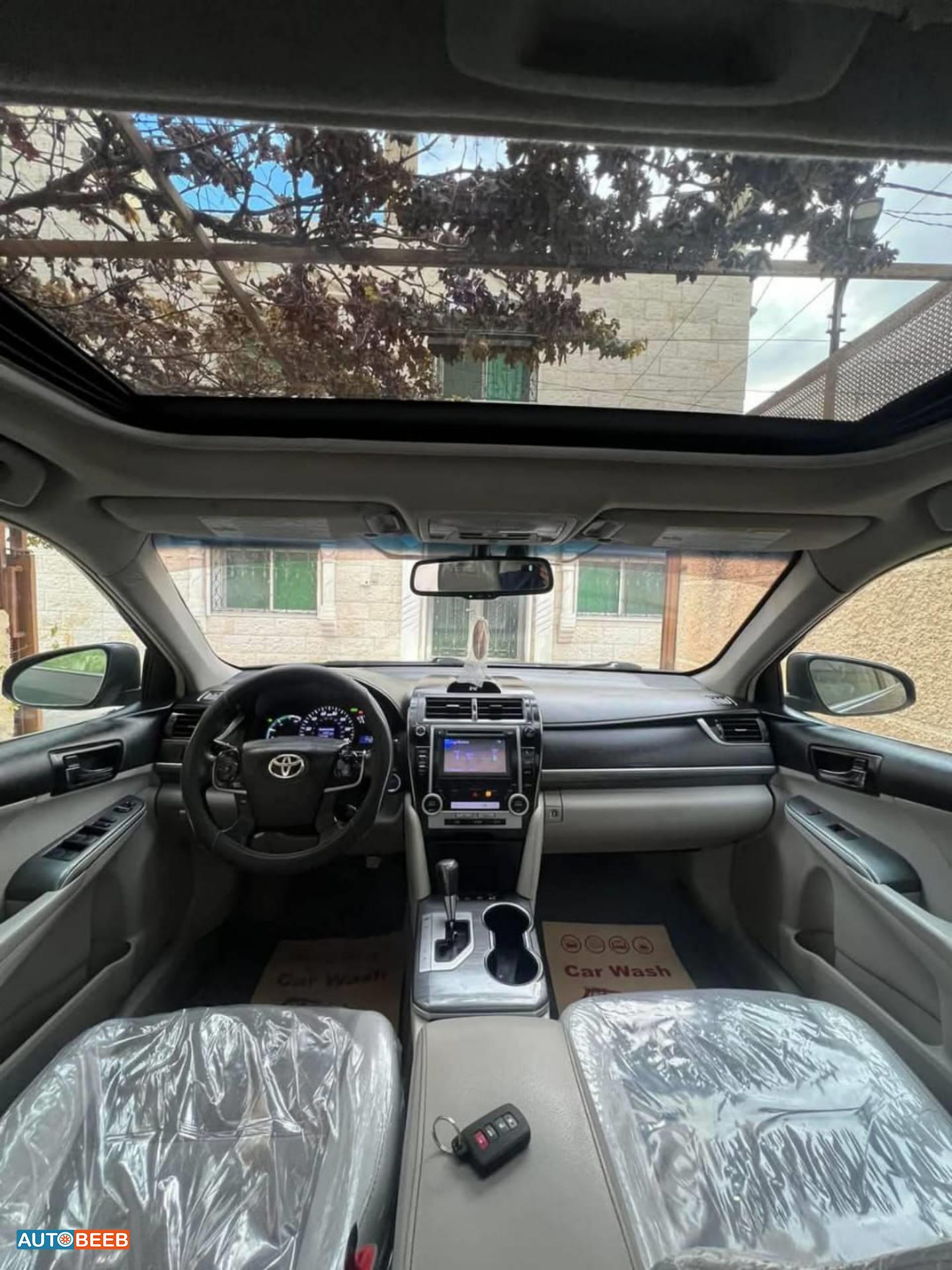 Toyota Camry 2012