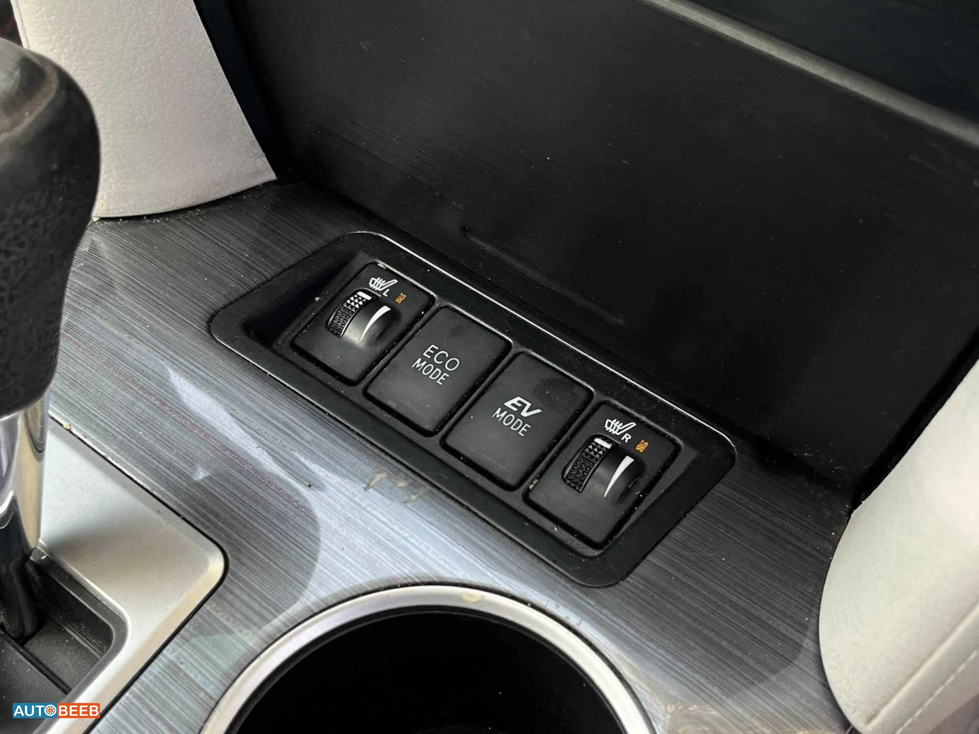 Toyota Camry 2012