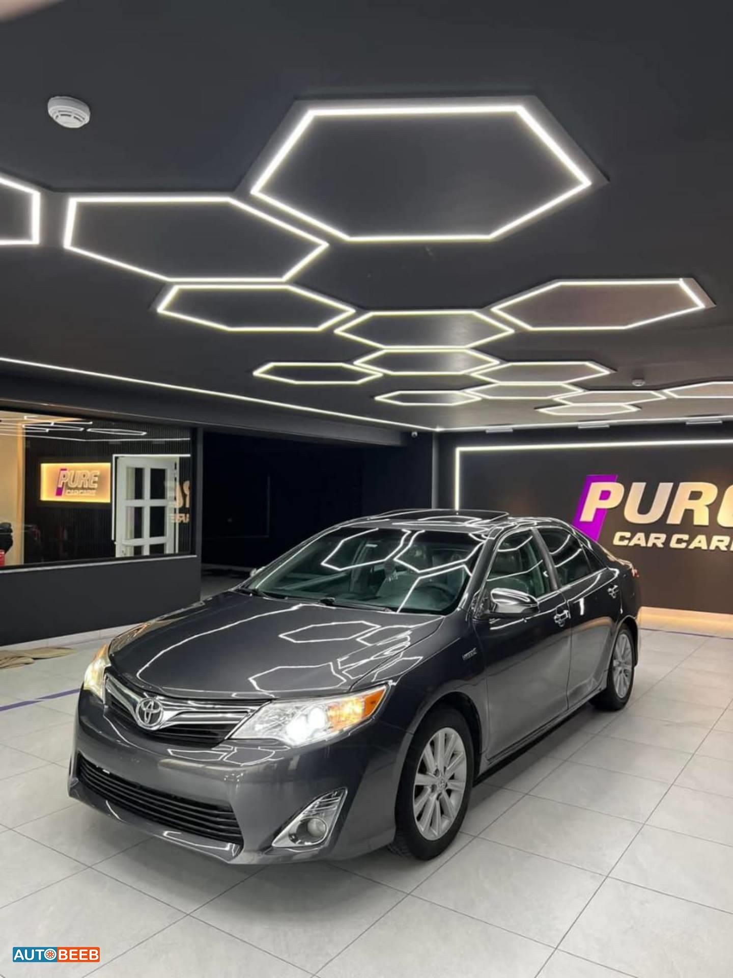 Toyota Camry 2012