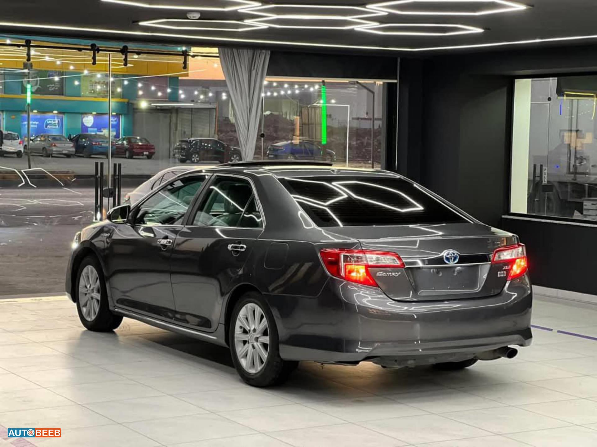 Toyota Camry 2012