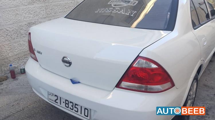 Nissan Sunny 2012