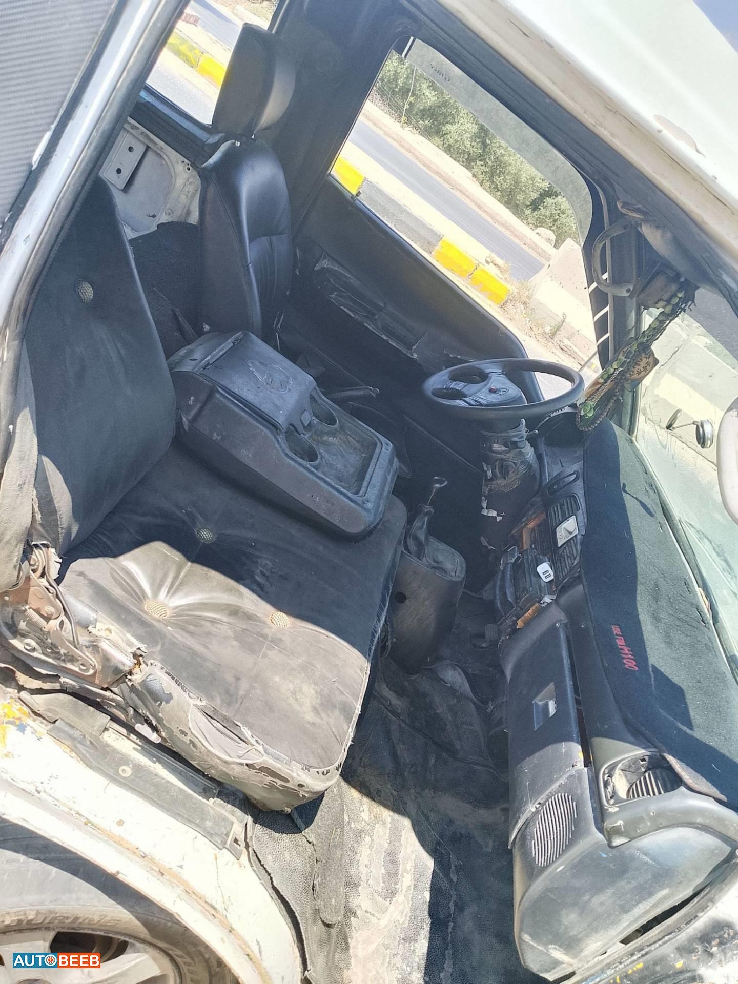 Minibus Hyundai 1996
