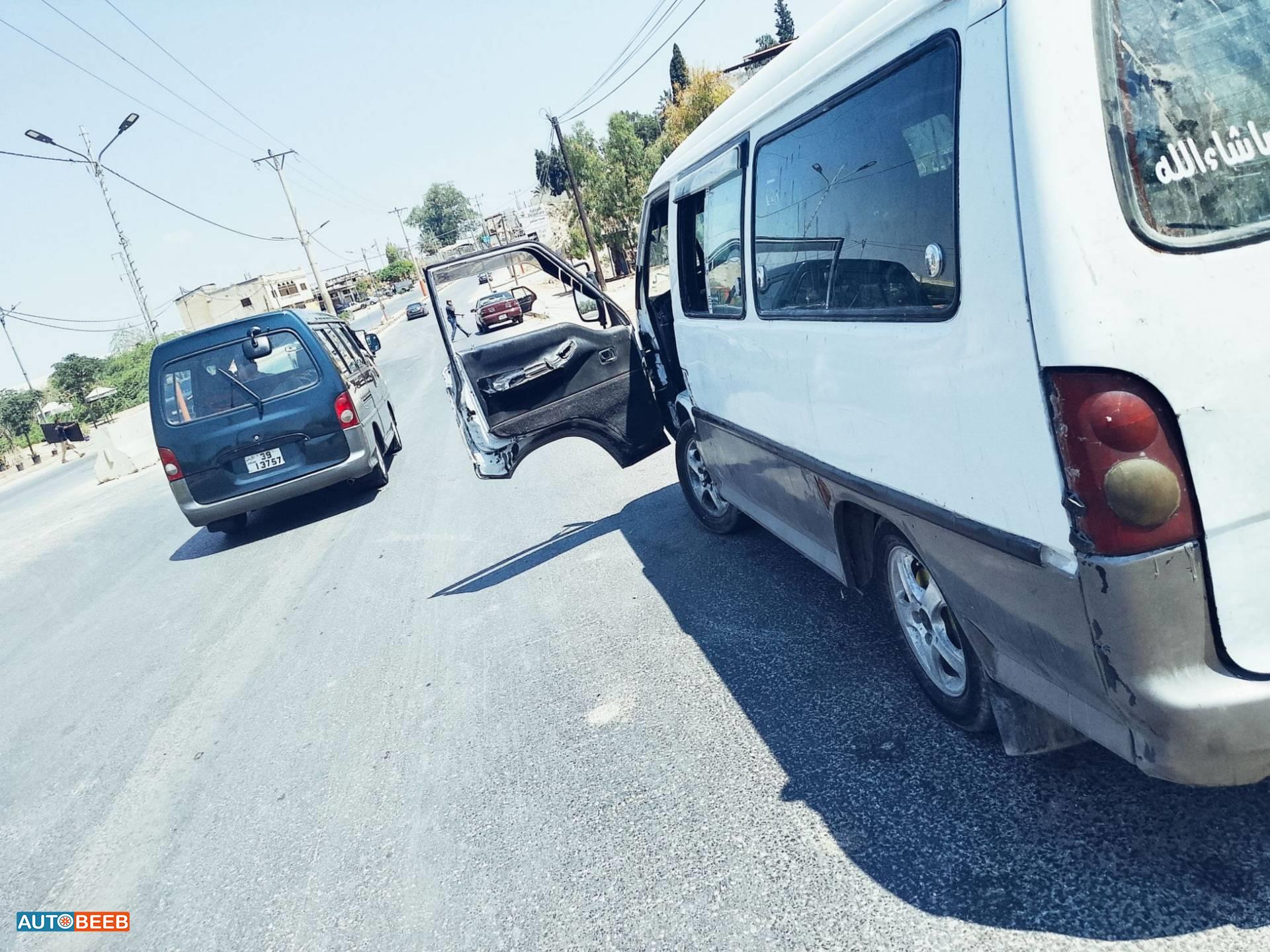 Minibus Hyundai 1996