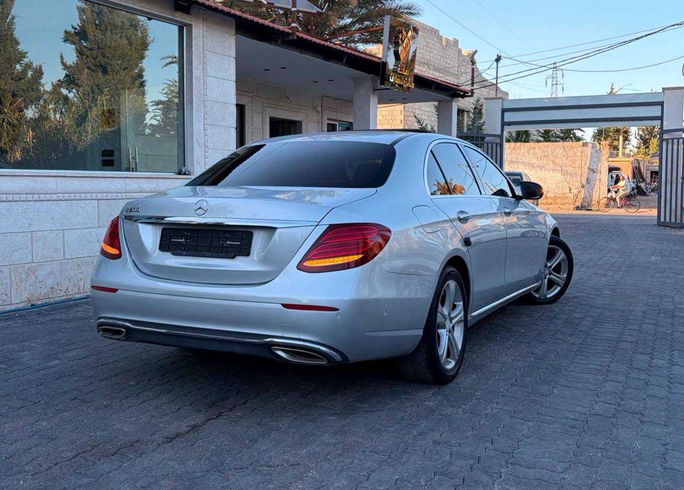 Mercedes Benz E200 2017