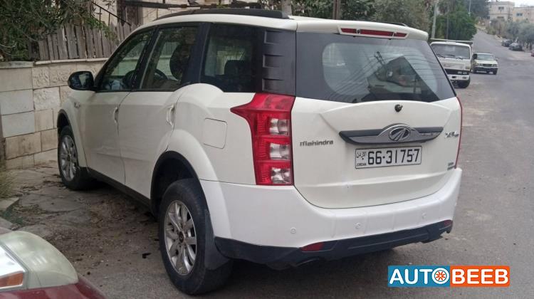 Mahindra XUV500 2018