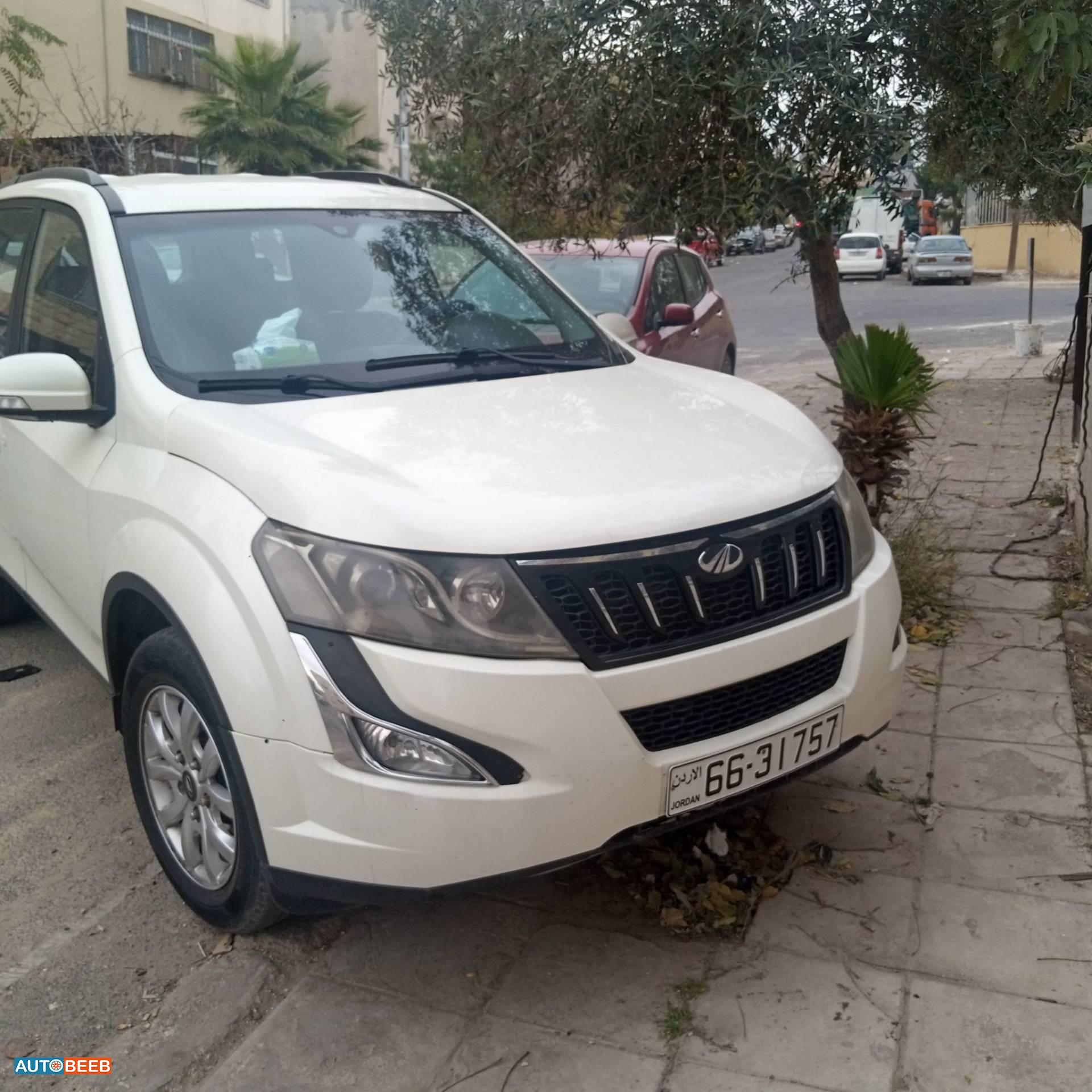 Mahindra XUV500 2018