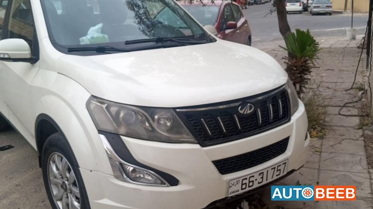 Mahindra XUV500 2018