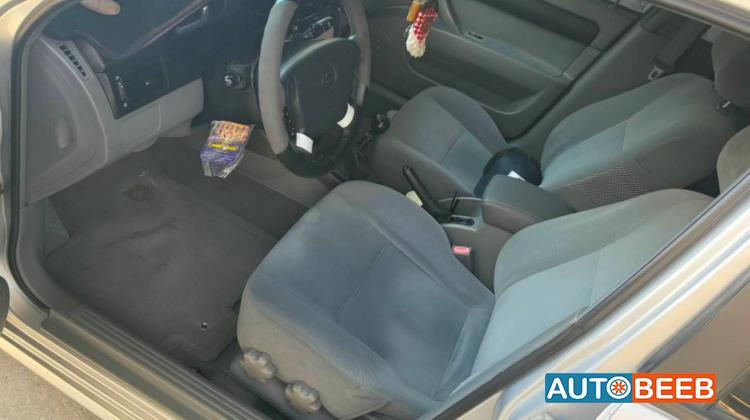 Chevrolet Optra 2005