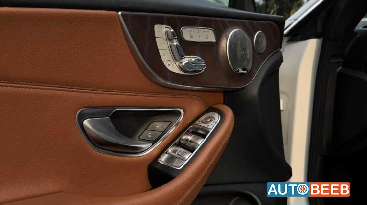 Mercedes Benz C300 2019