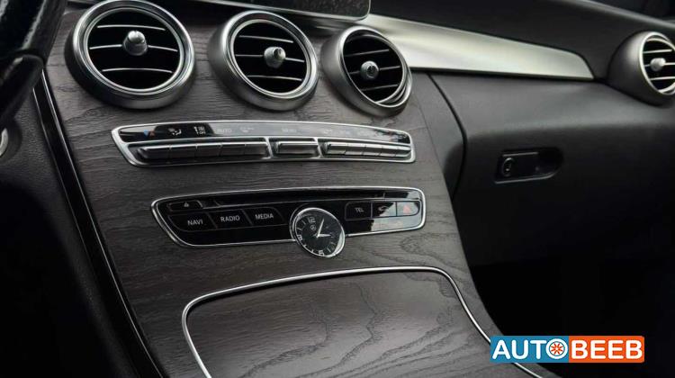 Mercedes Benz C300 2019