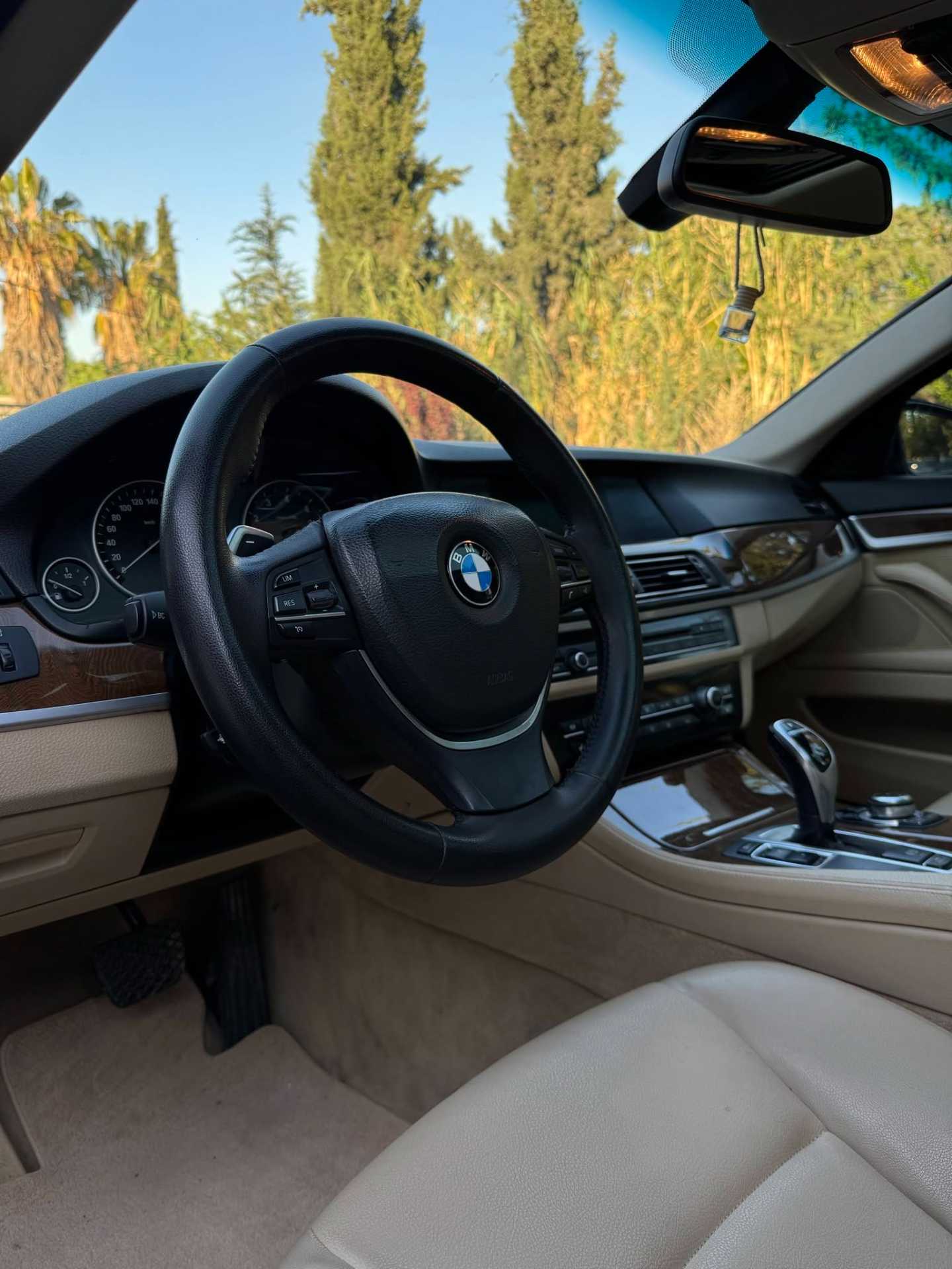 BMW 530i 2012
