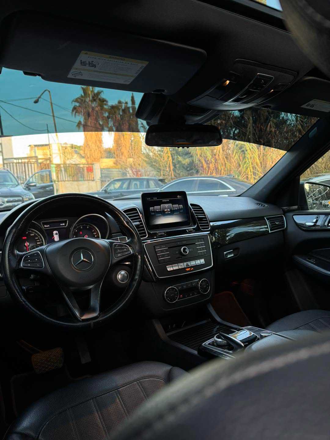 Mercedes Benz GLE350 2018