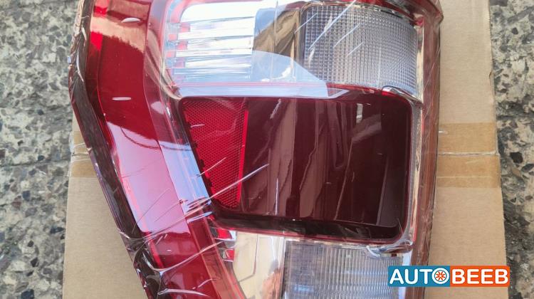 ضوء خلفي يمين شمال فورد f150 2021 2022 2023