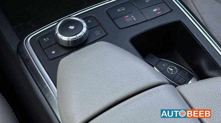 Mercedes Benz ML400 2015