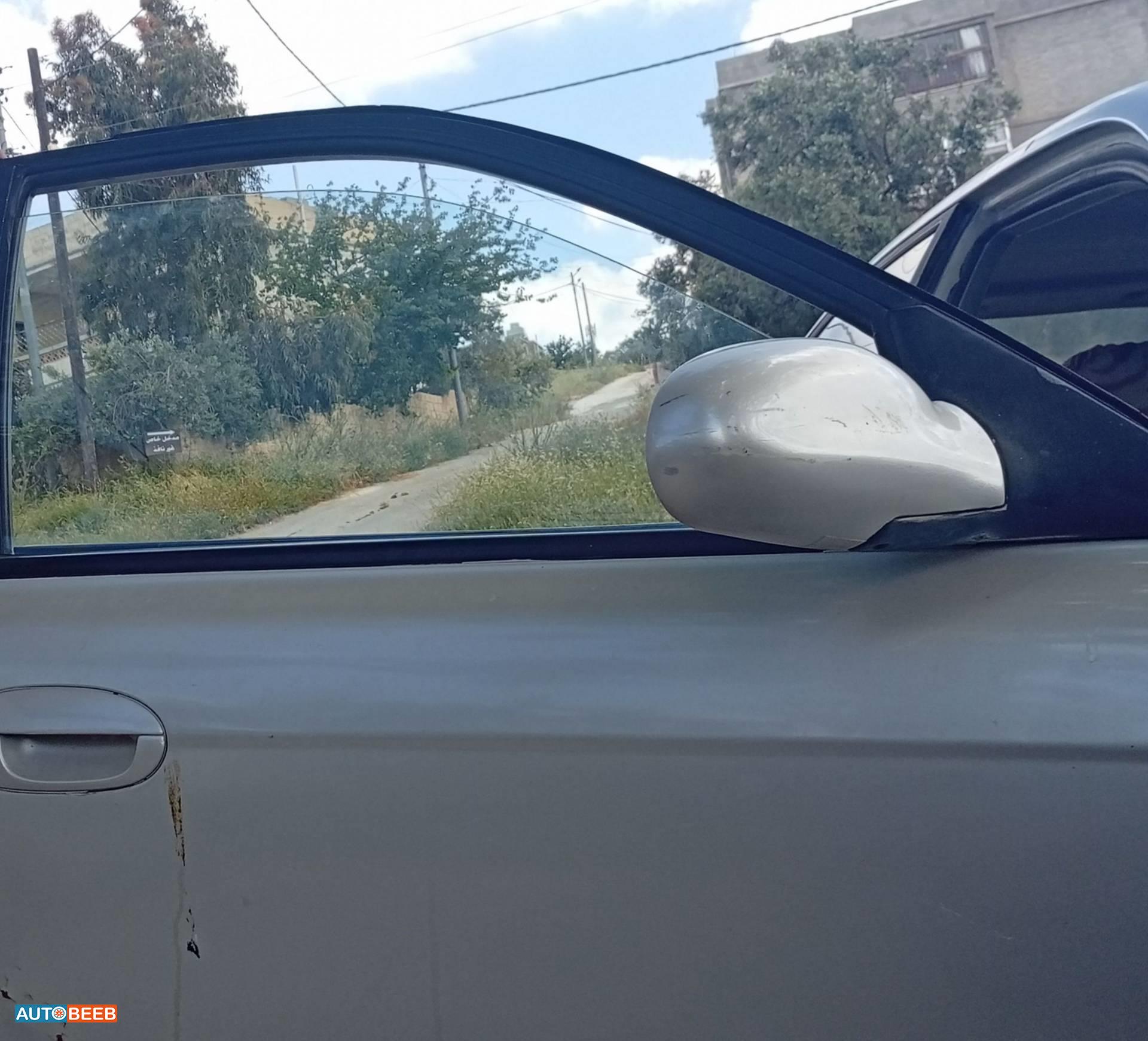 KIA Spectra 2000