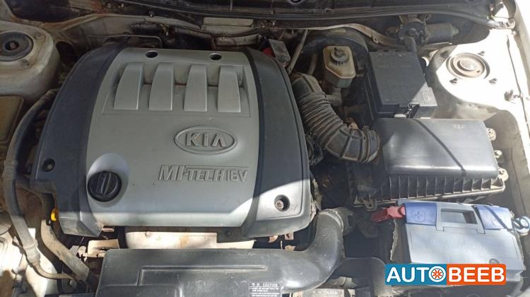 KIA Spectra 2000