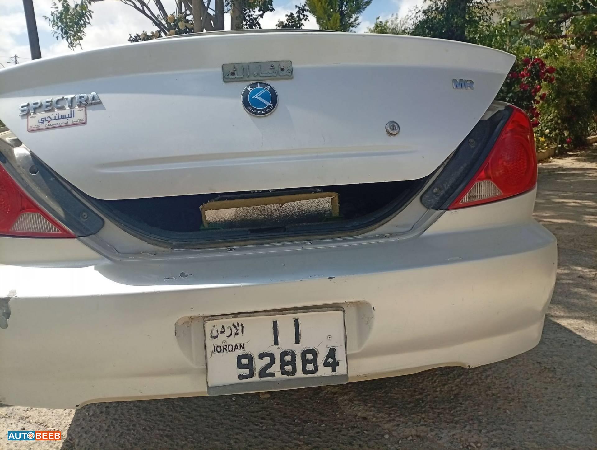 KIA Spectra 2000
