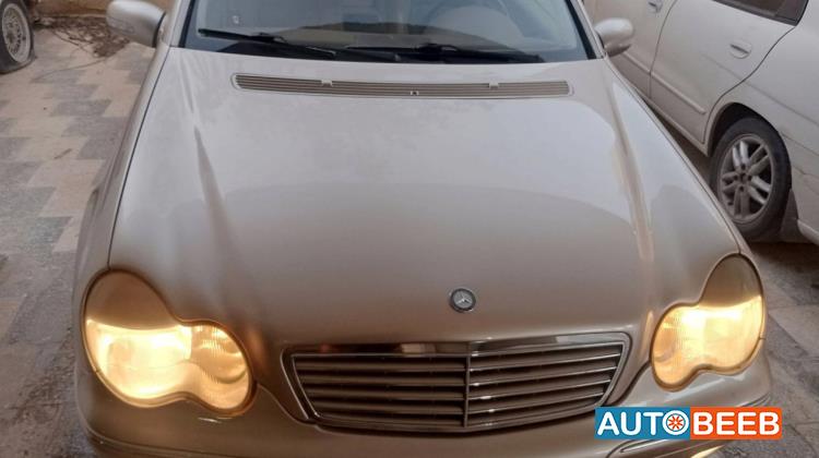 مرسيدس بنز C200 2002