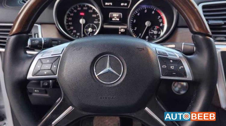 Mercedes Benz GL550 2013