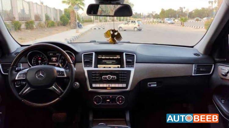 Mercedes Benz GL550 2013