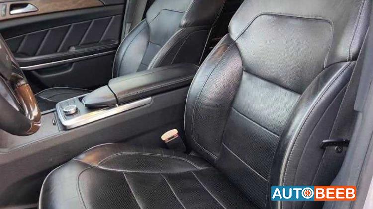 Mercedes Benz GL550 2013