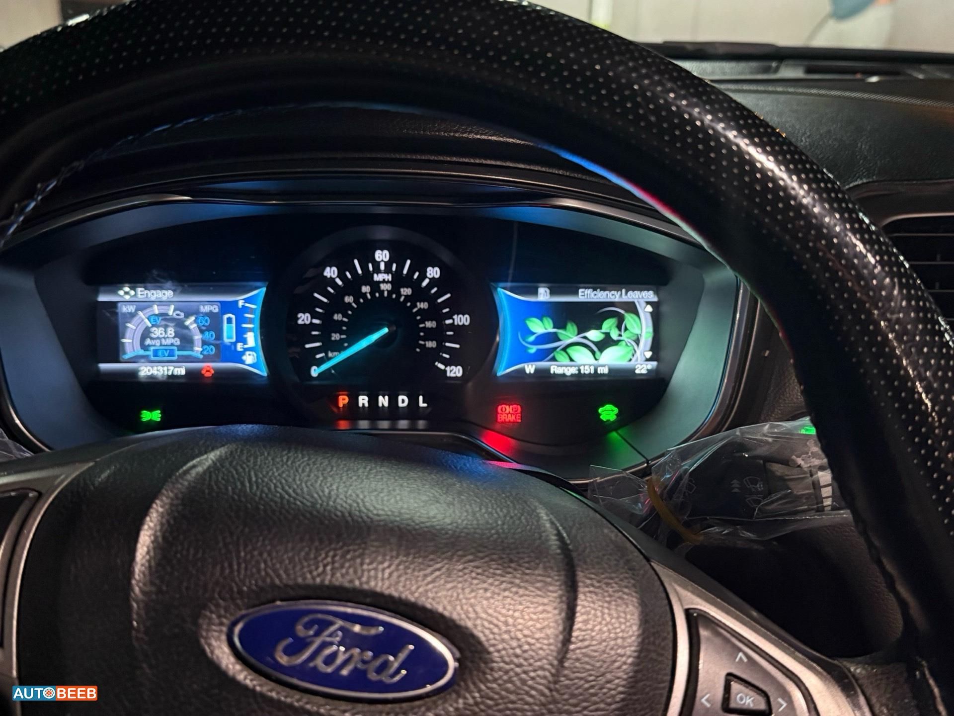 Ford Fusion 2017