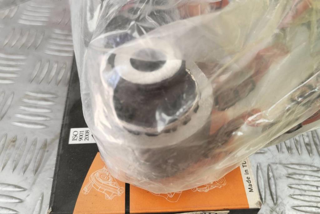قاعده جير رينو داستر 2011 2012