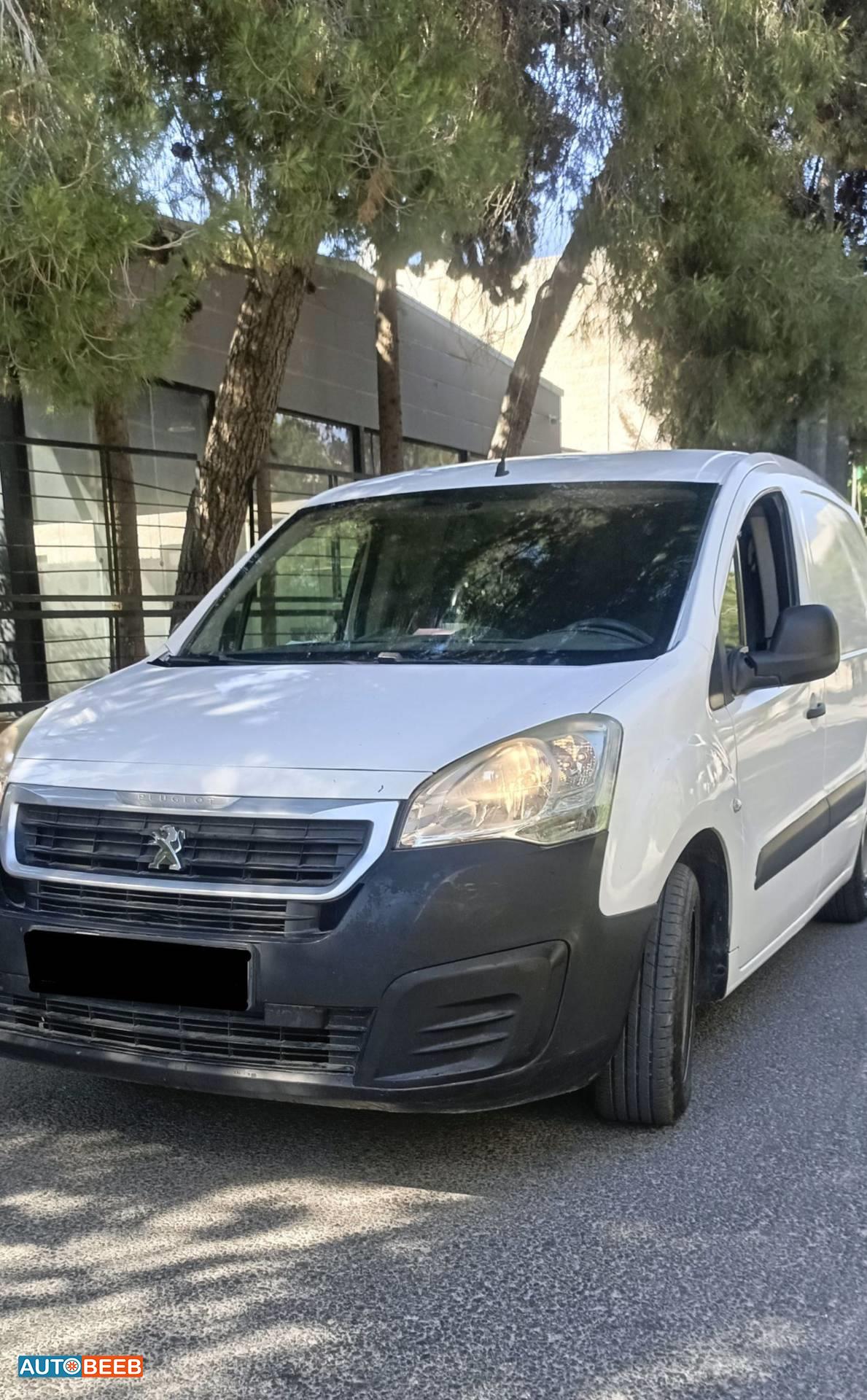بيجو بارتنر 2019