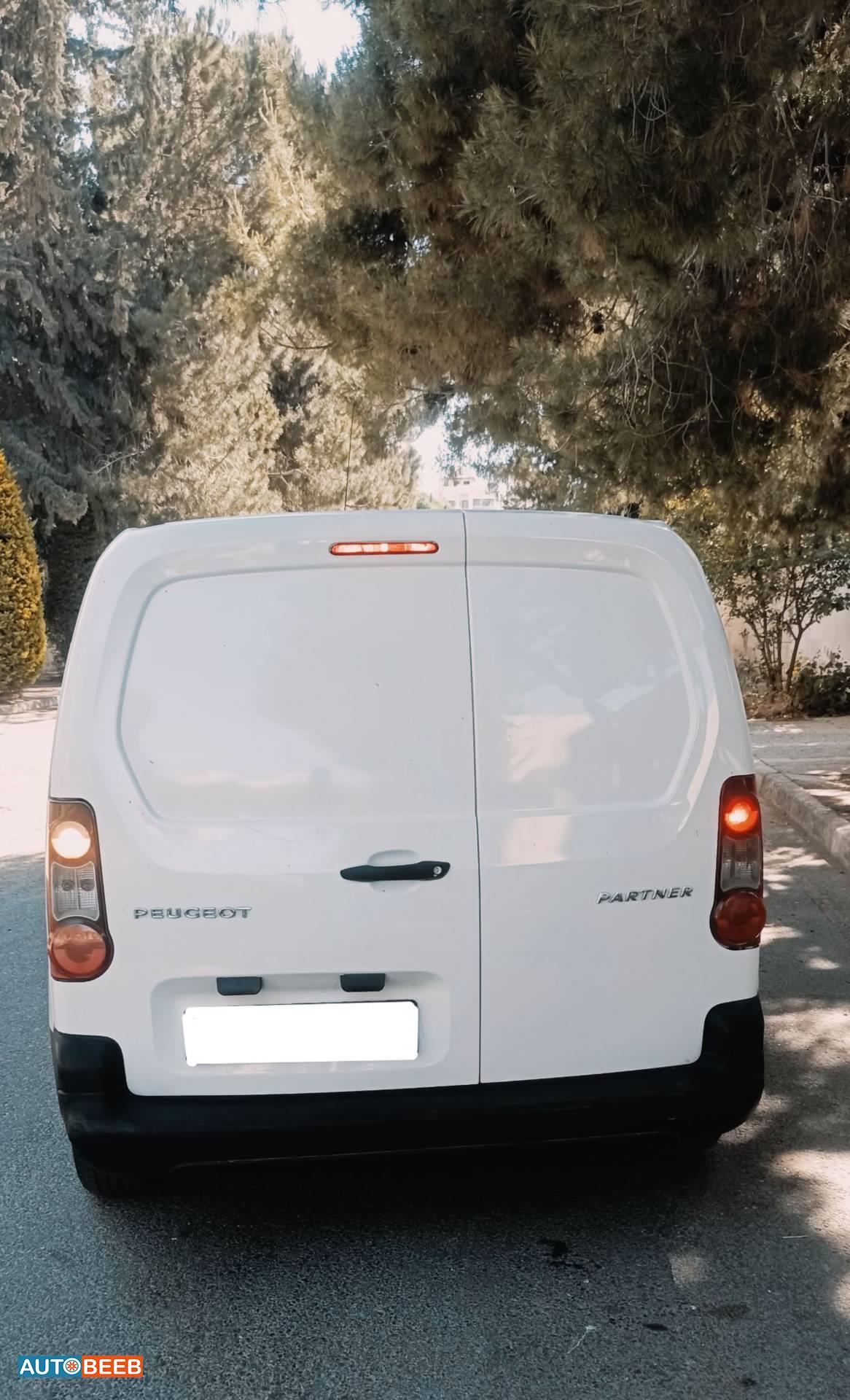 بيجو بارتنر 2019