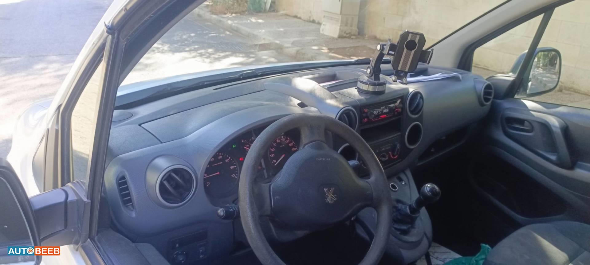 بيجو بارتنر 2019