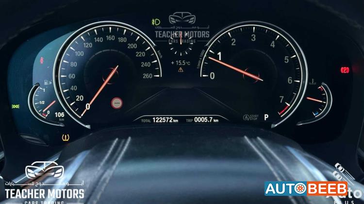 BMW 750 2016