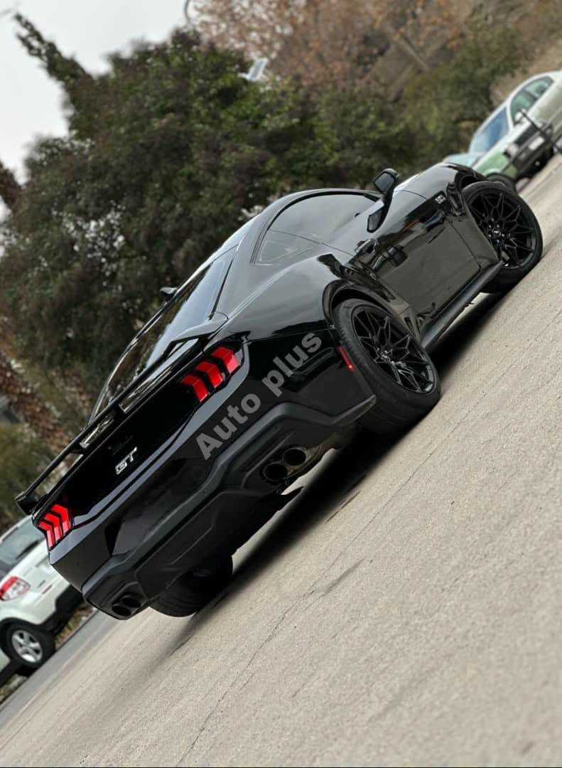 Ford Mustang 2025