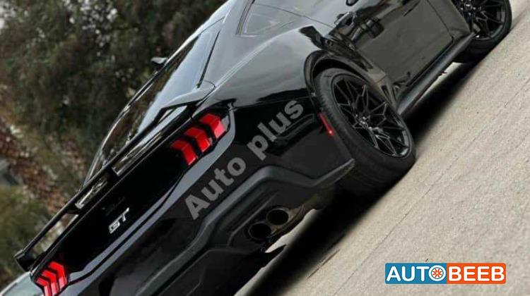 Ford Mustang 2025