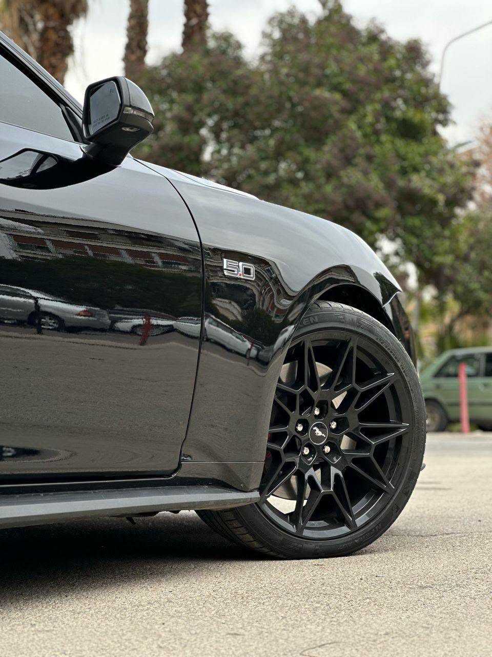Ford Mustang 2025